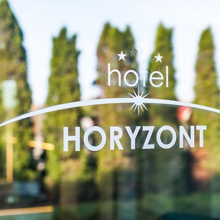 Hotel Horyzont Rzeszow Bagian luar foto